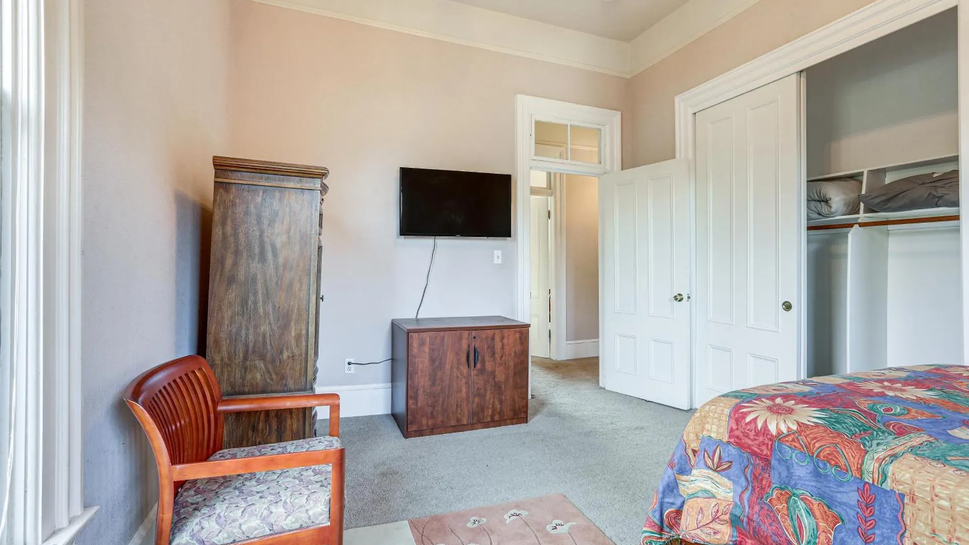 בית נופש Eclectic Sacramento Home About Half Mi To Downtown!