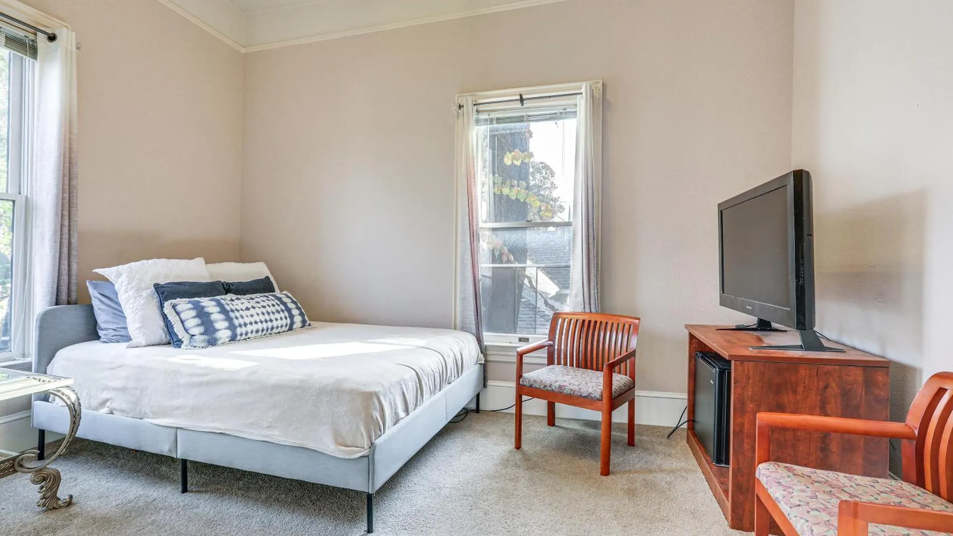 Eclectic Sacramento Home About Half Mi To Downtown! בית נופש